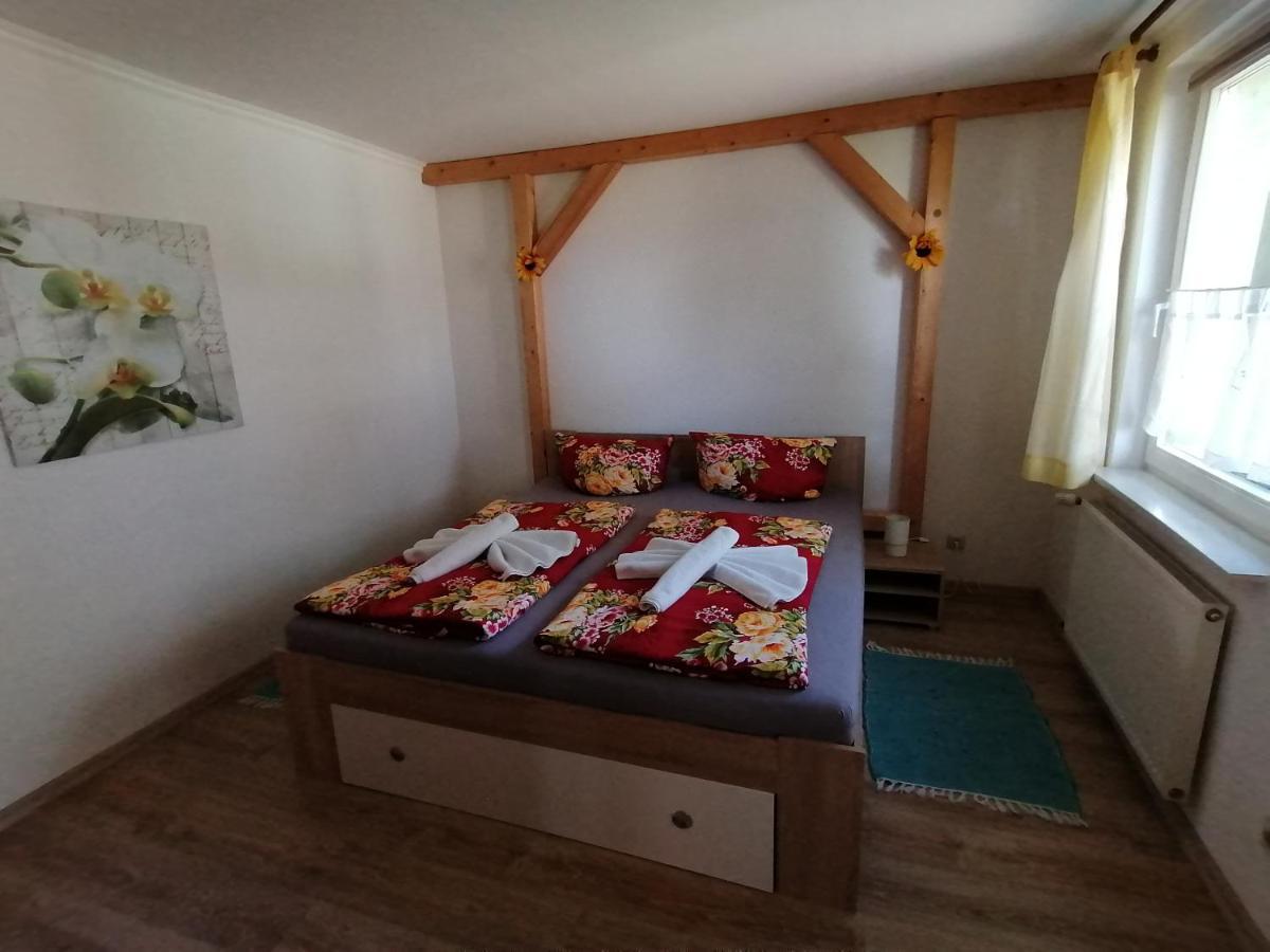 Ferienwohnung Am Haffberg Neverow Dış mekan fotoğraf